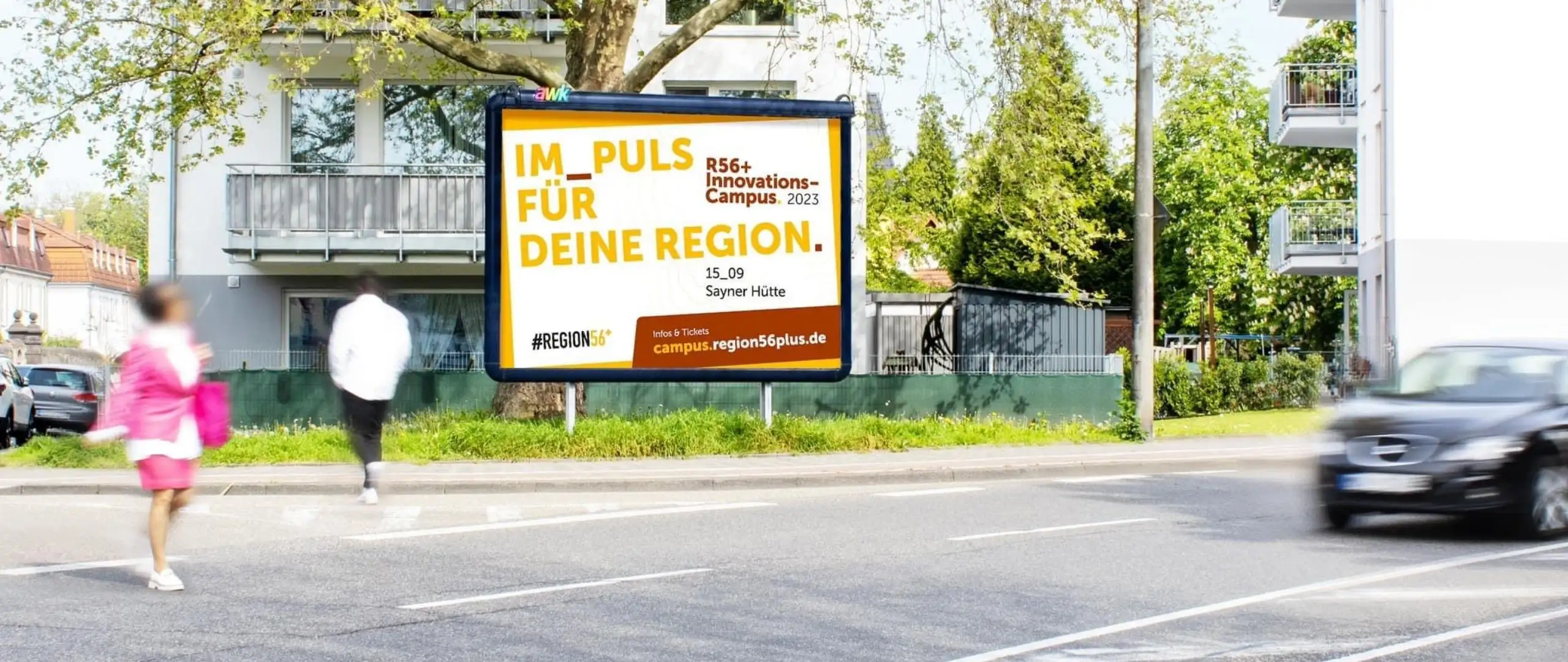 Werbung am Zaun